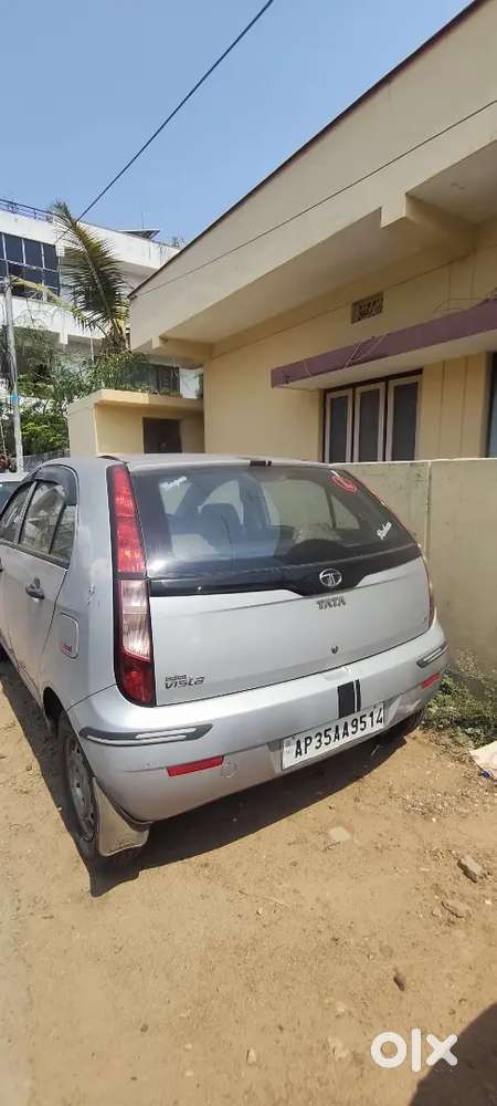 Tata Vista Tech 2014 Diesel Well Maintained