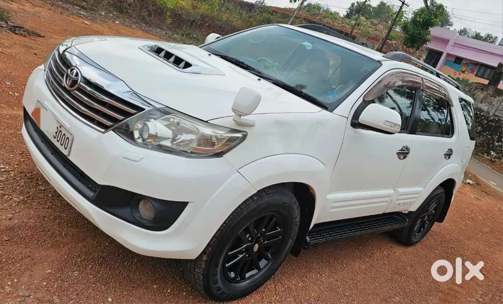 ഒറിജിനൽ കേരള Fortuner (4×4)
Manual Drive
Registration:2014
Km:290000