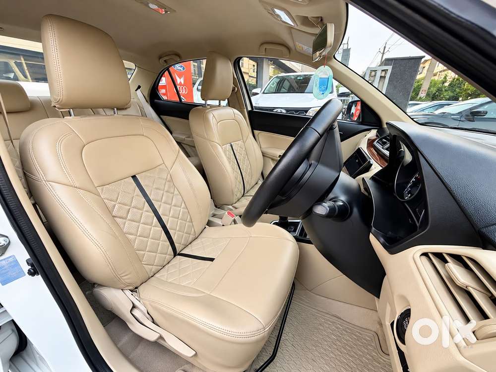 Maruti Suzuki Swift Dzire Zxi + Amt, 2018