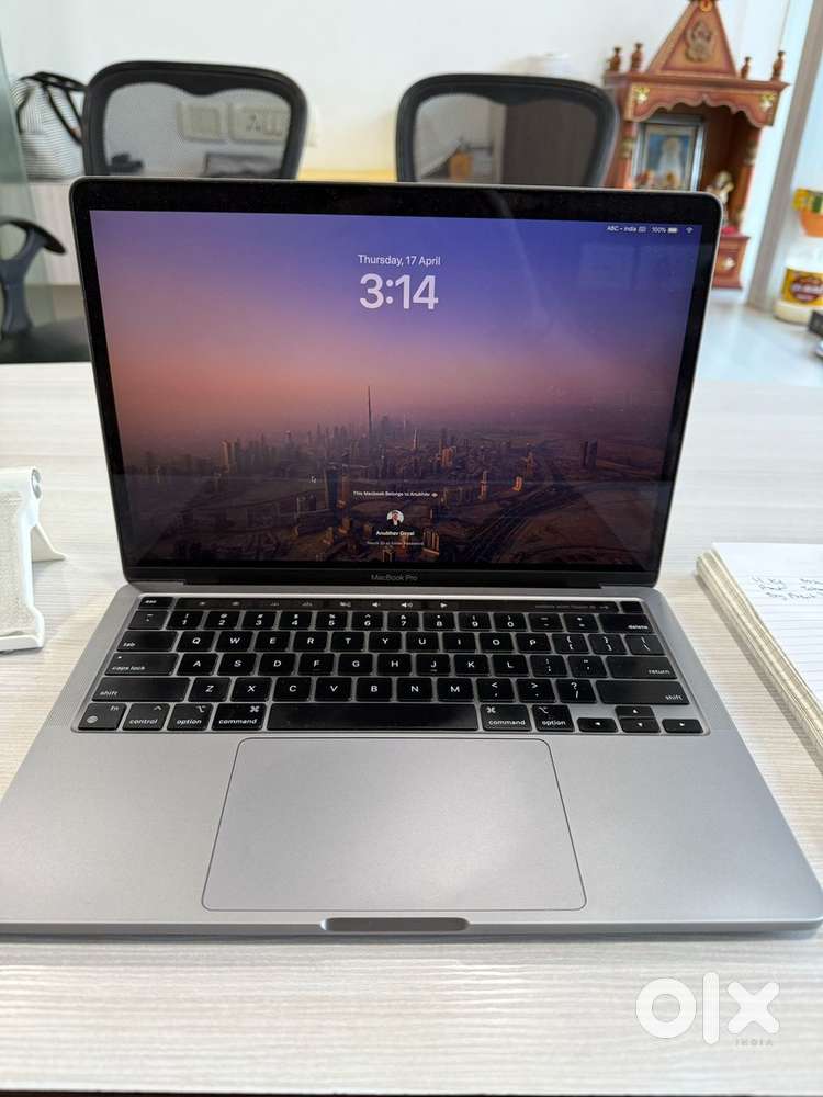 MacBook Pro M1 (2021) – 8GB/256GB – Space Grey – Excellent