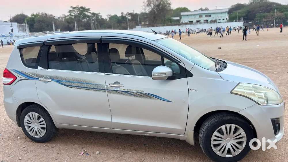 Maruti Suzuki Ertiga 2012 Diesel Well Maintained And Good Contidion.