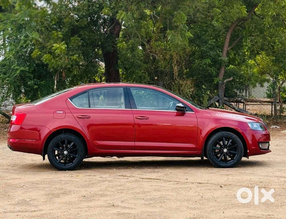 Skoda Octavia 1.8 Tsi At Style, 2017, Petrol