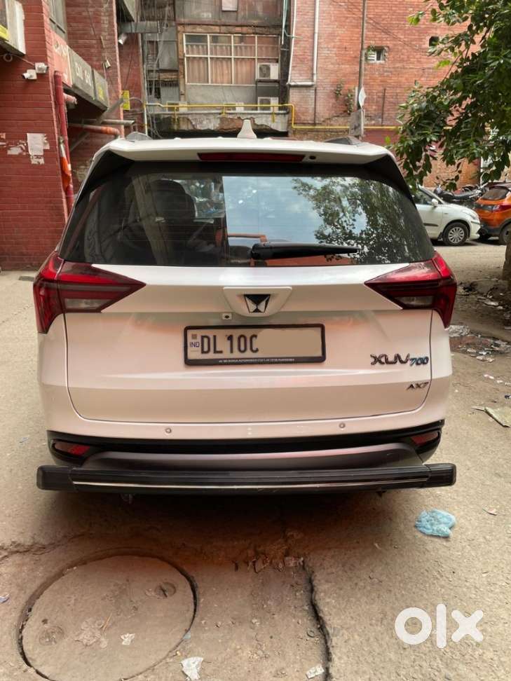 Mahindra Xuv700 2.0 Ax 7 Petrol Mt Str, 2022, Petrol
