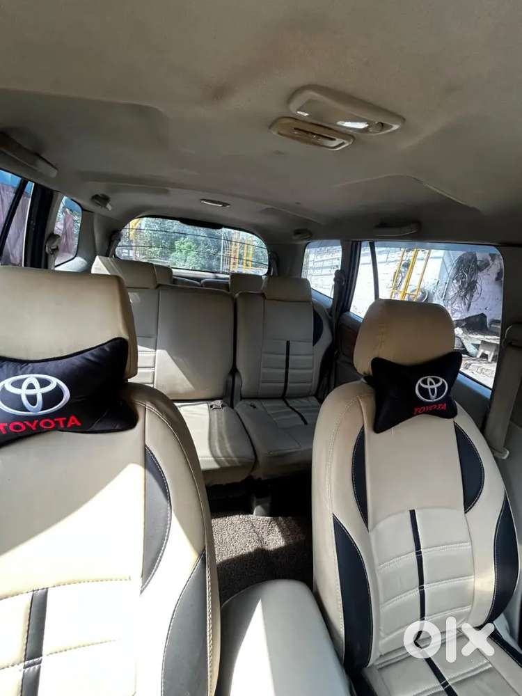Toyota Innova 2013 Diesel Well Maintained Family Used Car