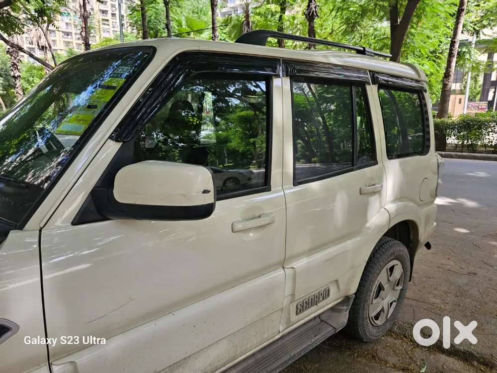 Mahindra Scorpio S6+ Diesel 2017