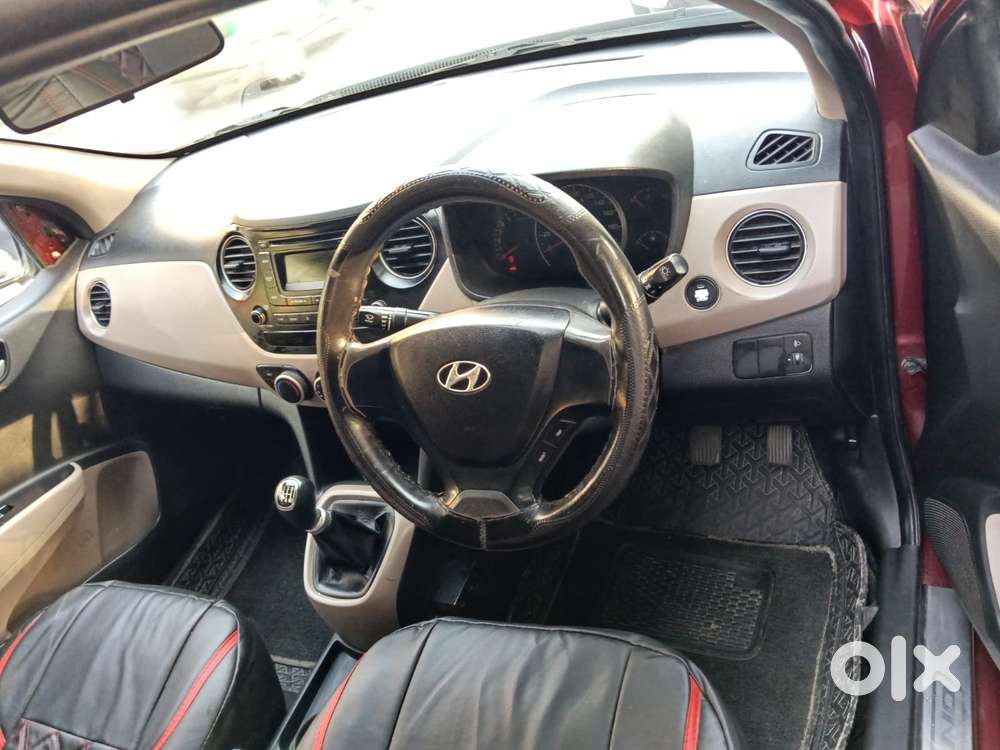 Hyundai Grand I10 2013-2016 Sportz, 2015, Petrol