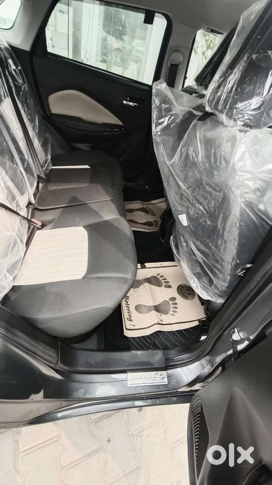 Toyota Glanza G Manual, 2024, Petrol