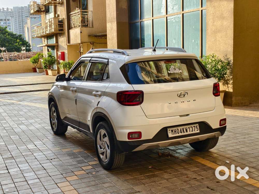 Hyundai Venue S 1.2 Petrol, 2021, Petrol