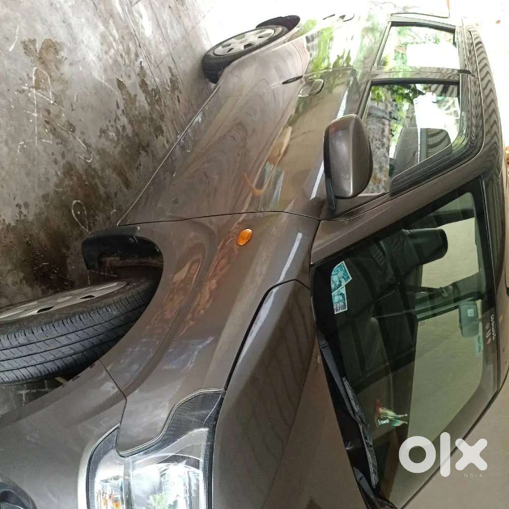 Maruti Suzuki Wagon R 2022 Petrol Showroom Track Car New Tyres Four