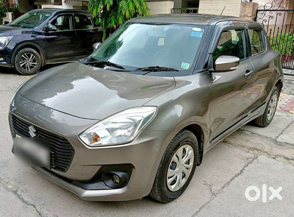 Maruti Suzuki Swift Vxi Ags, 2018, Petrol