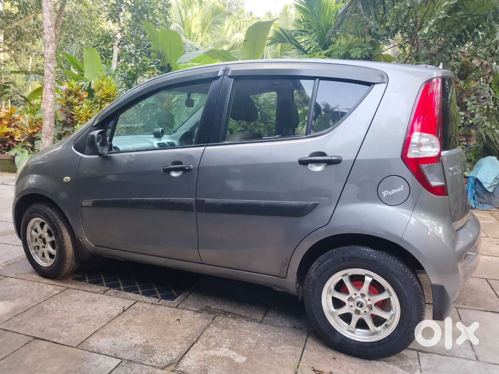 Maruti Suzuki Ritz 2010 Petrol Well Maintained