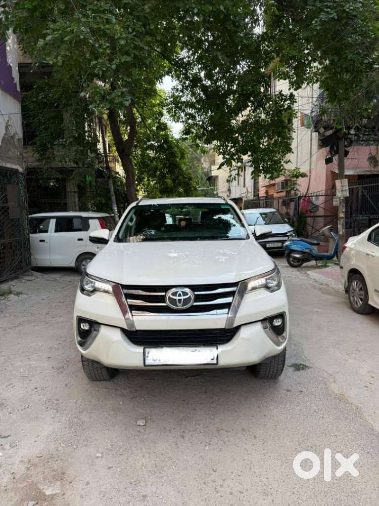Toyota Fortuner 4x2 Mt 2.8 Diesel, 2018, Diesel