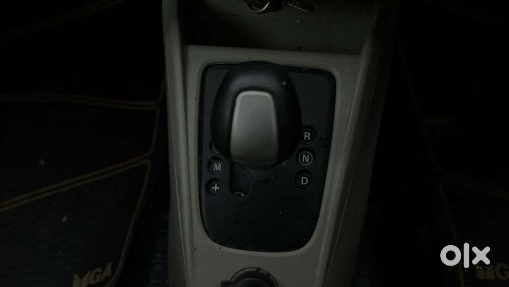 Maruti Suzuki Alto K10 1.0 Vxi Amt, 2014, Petrol