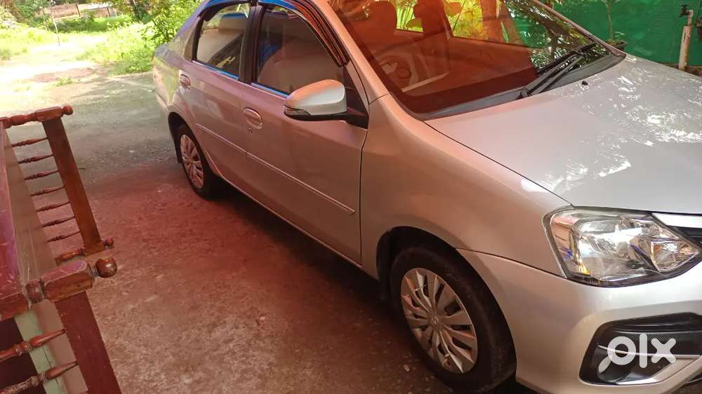 Toyota Etios 1.5 V 2018