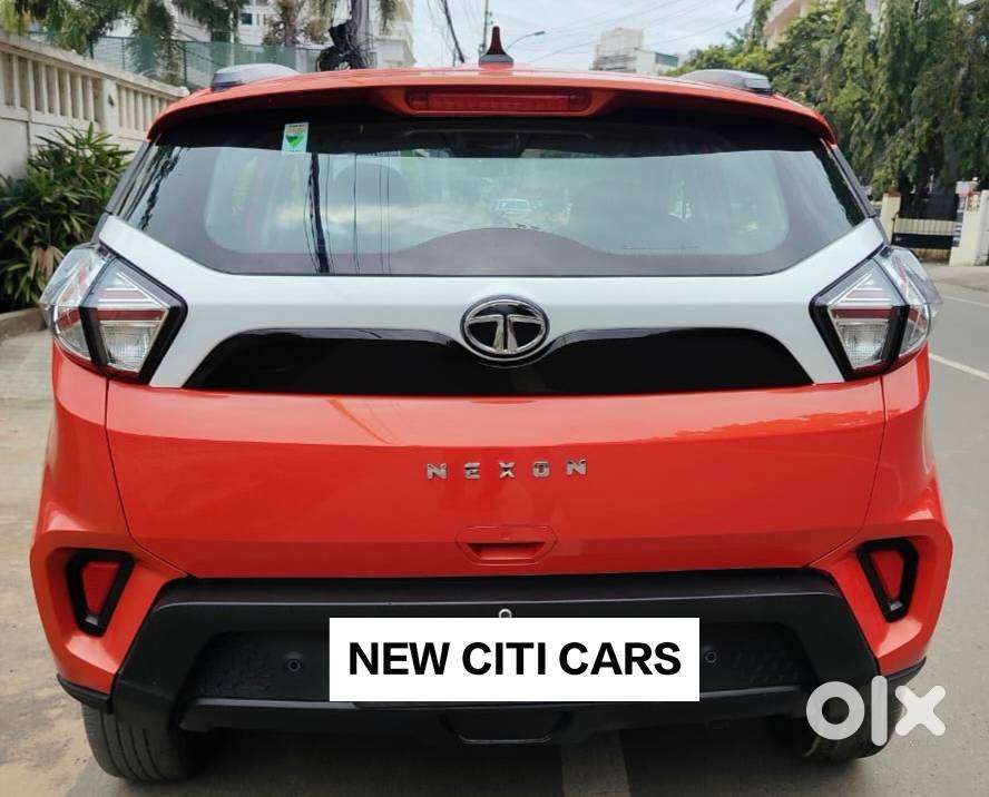 Tata Nexon 1.2 Revotron Xma Amt (s), 2022, Diesel