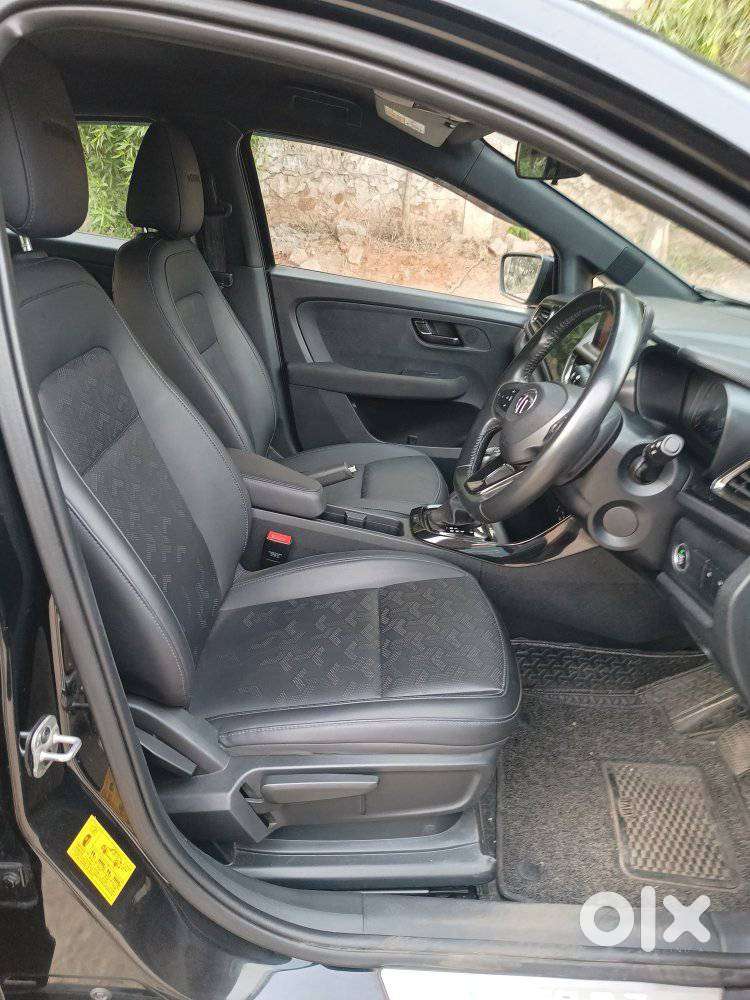 Tata Altroz 1.2 Xza Petrol Dct, 2023, Petrol
