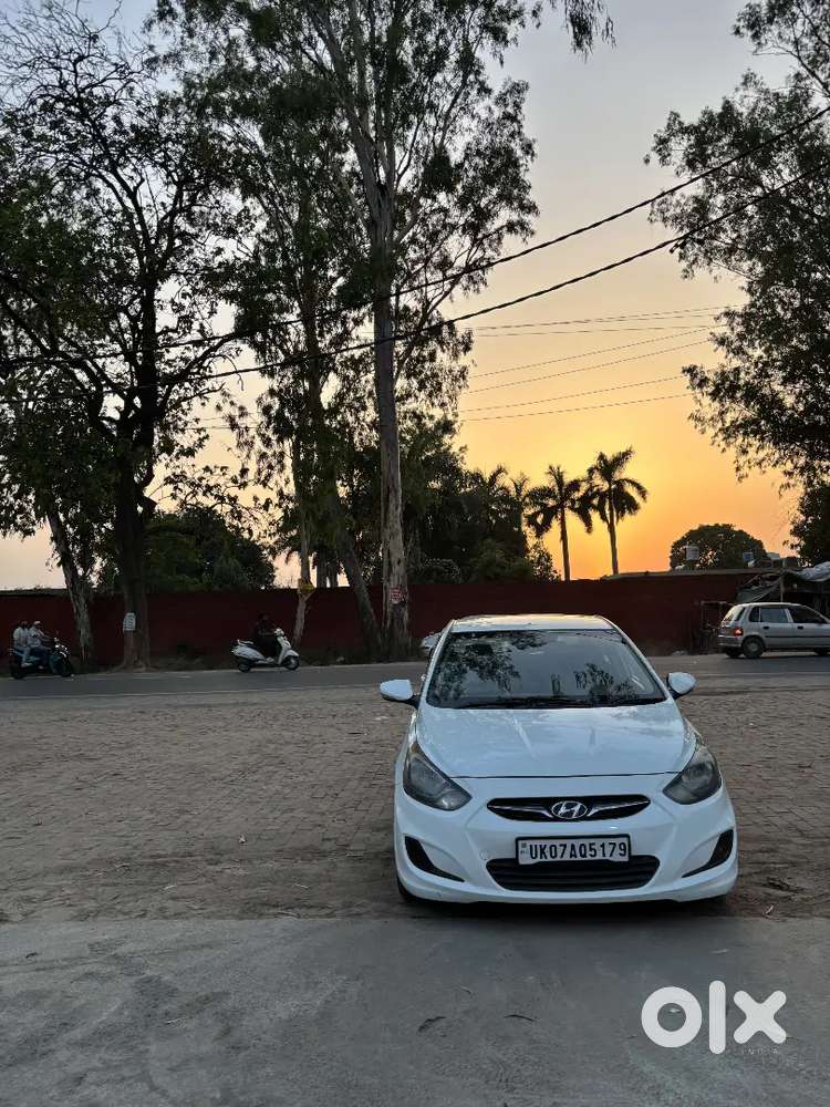 Verna 2012 Diesel Well Maintained Car