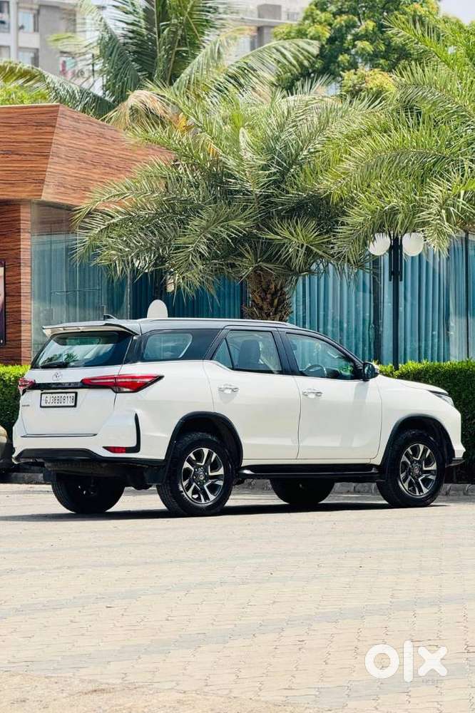 Toyota Fortuner Legender 4x2 At 2.8, 2022, Diesel