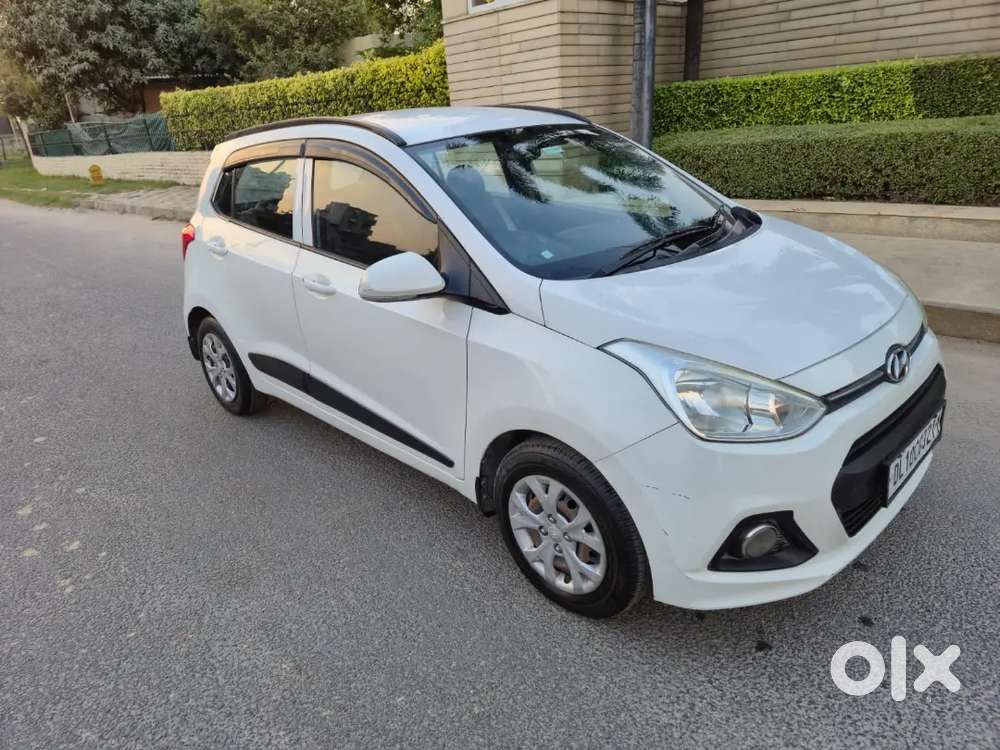 Hyundai Grand I10 Crdi Sportz Petrol 2015