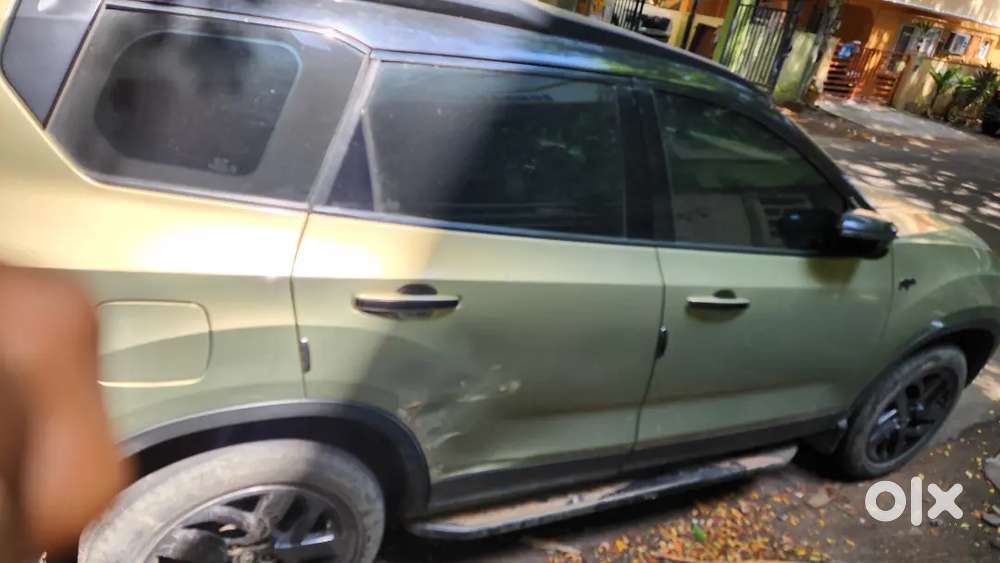 Top End Model, 2022 Tata Safari Diesel Automatic 84000 Km Driven
