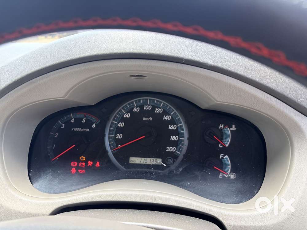 Toyota Innova 2.5 Zx 7 Str Bs-iv, 2014, Diesel