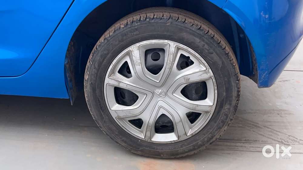 Tata Altroz 1.2 Xm Plus, 2021, Petrol