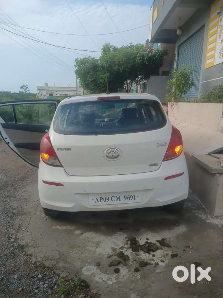 Hyundai I20 Sportz 2012 Manual Petrol