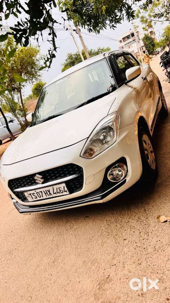 Maruti Suzuki Swift Vxi With Abs, 2021, Petrol