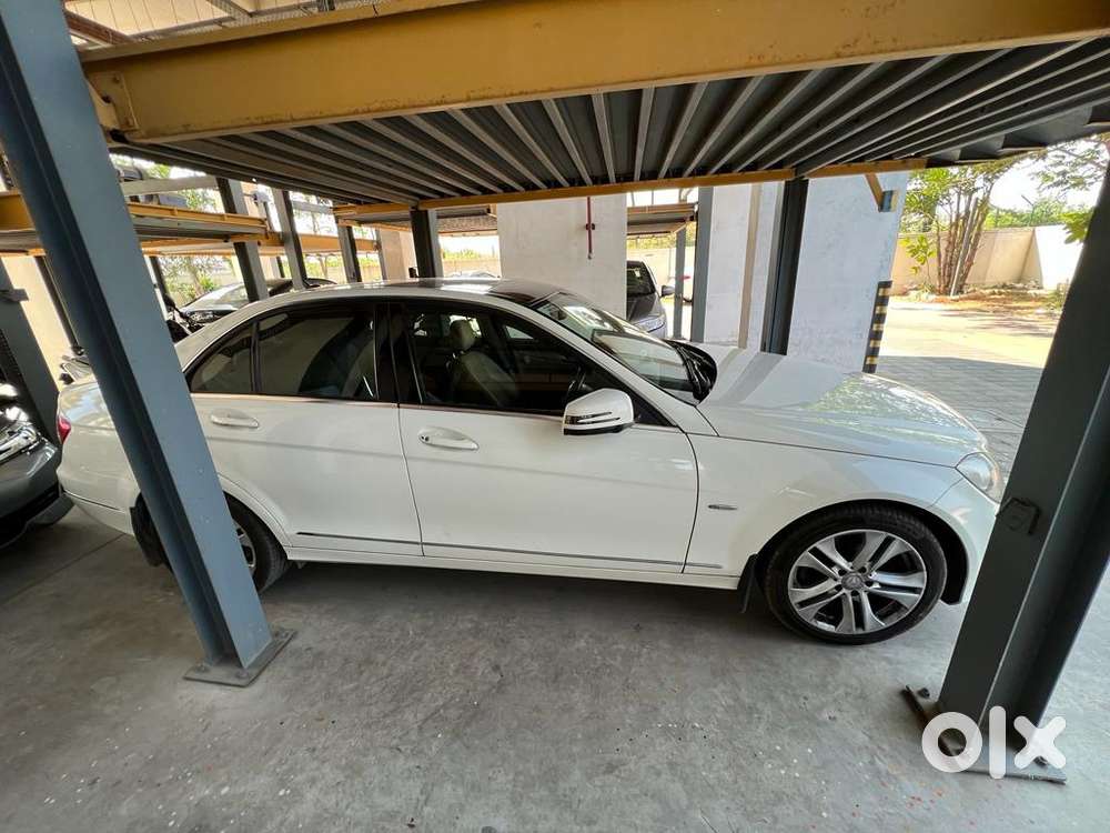 Mercedes-benz C-class 2012 Petrol 65000 Km Driven
