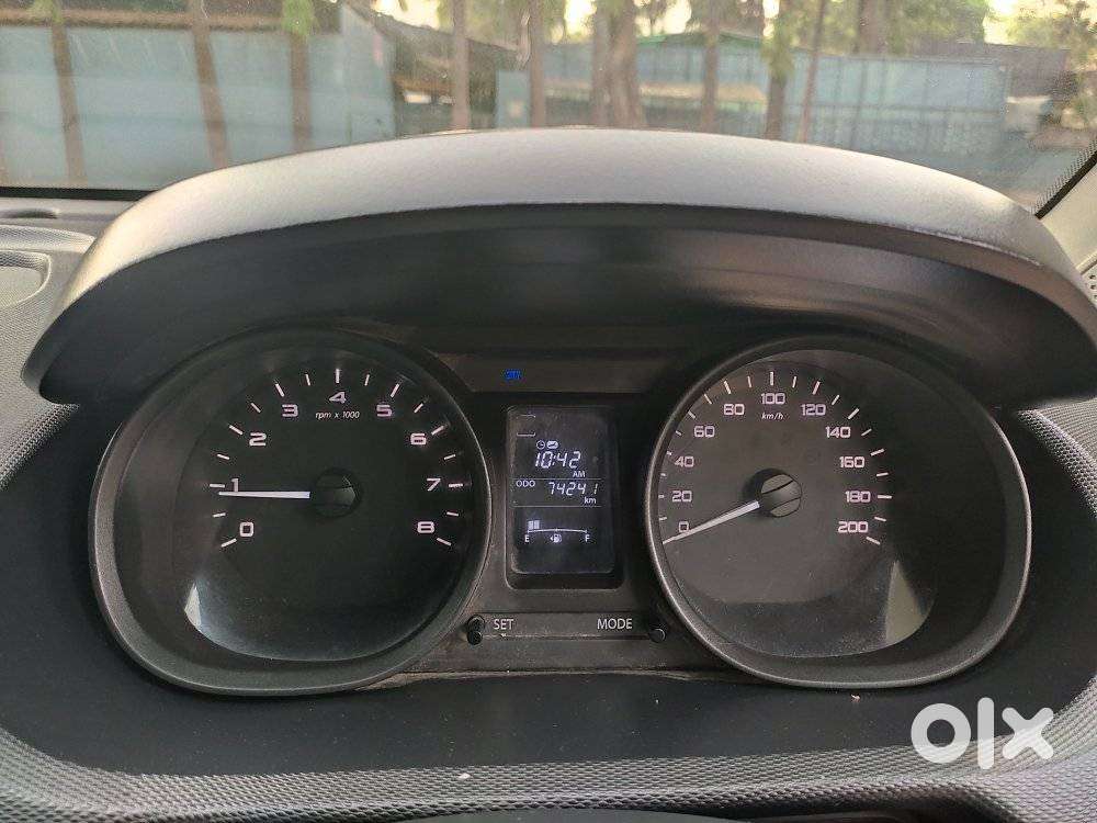 Tata Tiago 1.2 Revotron Xm, 2018, Petrol