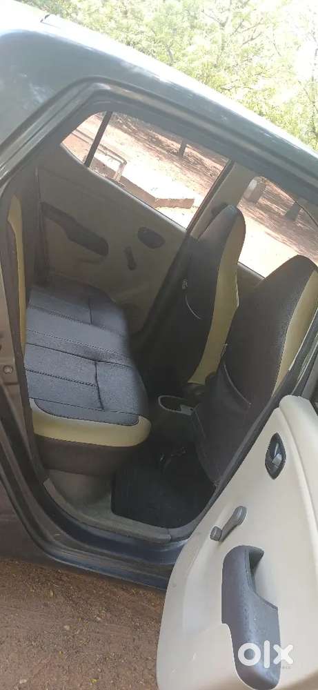 Hyundai I10 2011 Petrol 90000 Km Driven