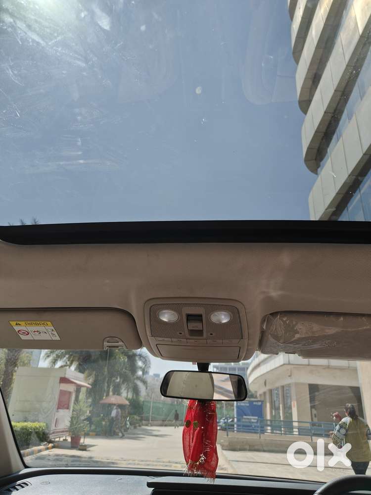 Mahindra Xuv700 2.0 Ax 5 Petrol Mt 7 Str, 2023, Petrol