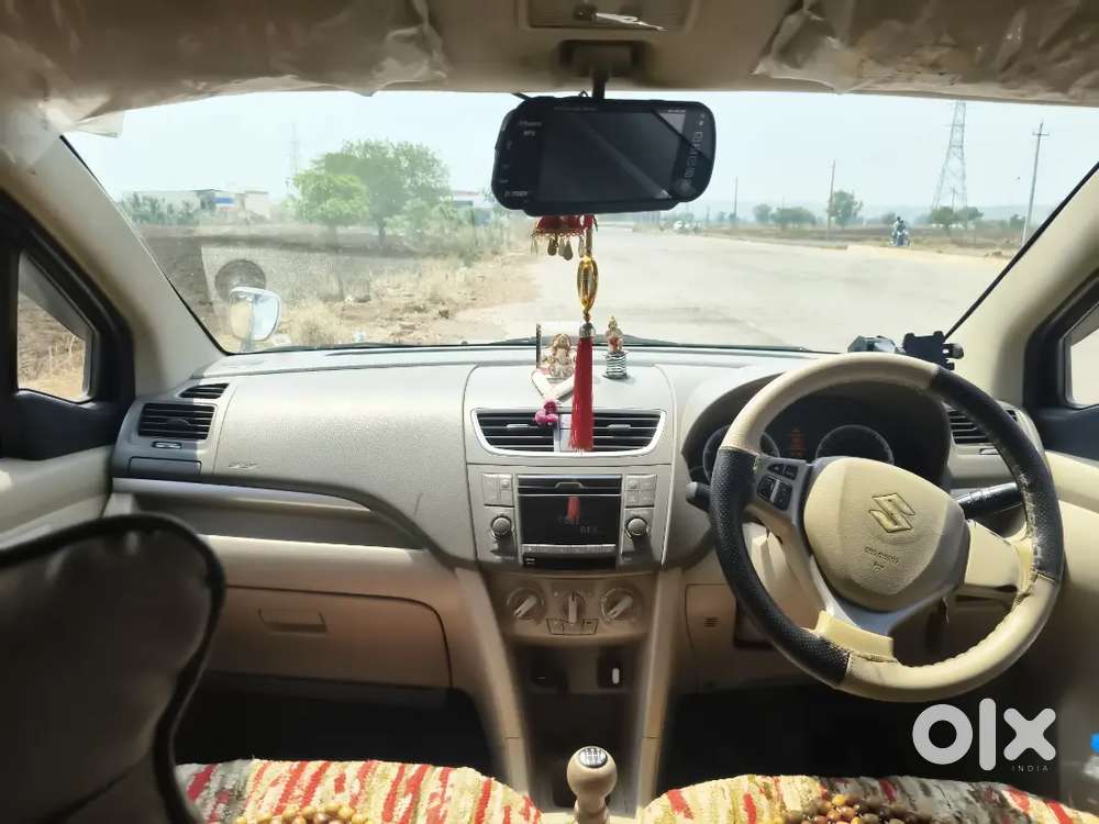 Maruti Suzuki Ertiga 2015 Diesel 140000 Km Driven