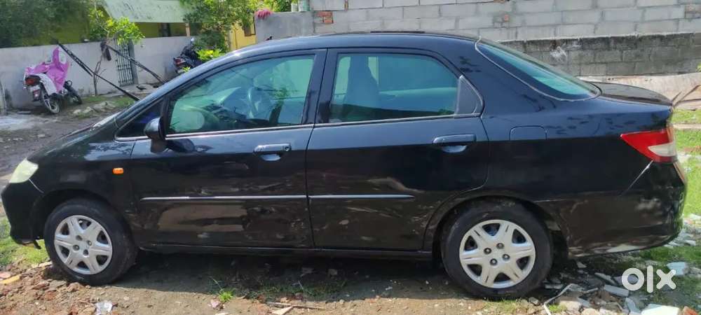 Honda City 2005 Petrol Well Maintained