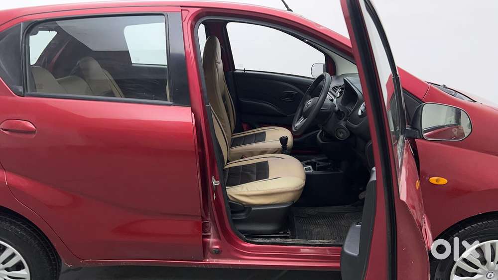 Datsun Redigo T Option, 2017, Petrol