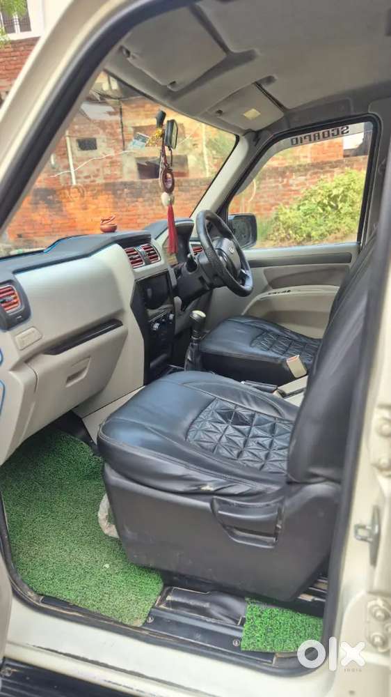 Mahindra Scorpio 2015 Diesel 210000 Km Driven
