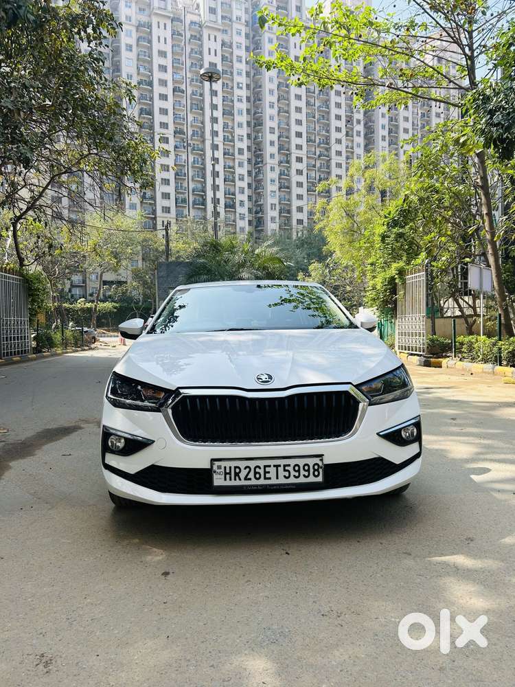 Skoda Slavia 1.0 Tsi Style At, 2022, Petrol