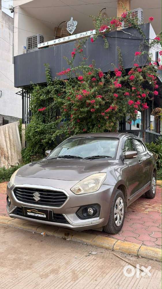 Maruti Suzuki Swift Dzire Vdi At, 2018, Diesel