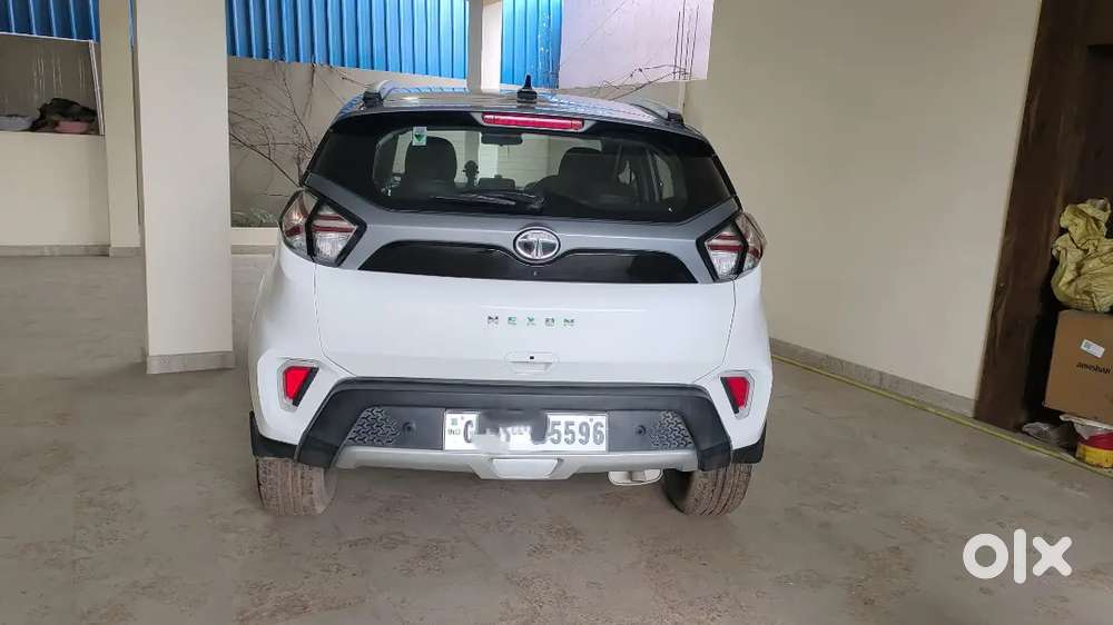 Tata Nexon 2022 Petrol Manual, With Full Invoice Covered Insurance.