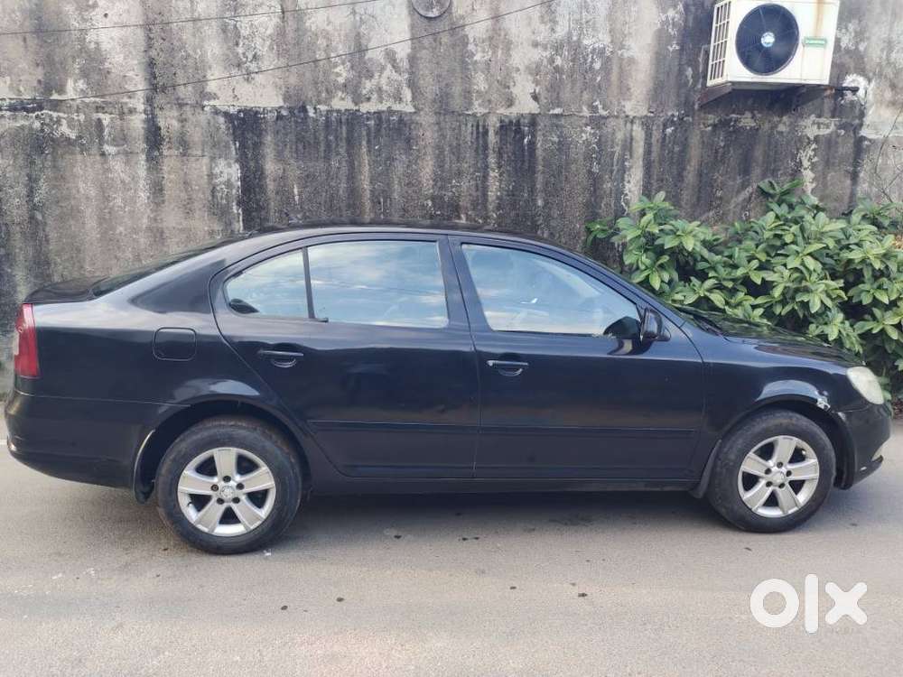 Skoda Laura 1.9 Tdi Mt Ambiente, 2011, Diesel