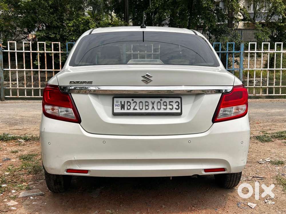 Maruti Suzuki Swift Dzire Vxi Optional, 2024, Petrol