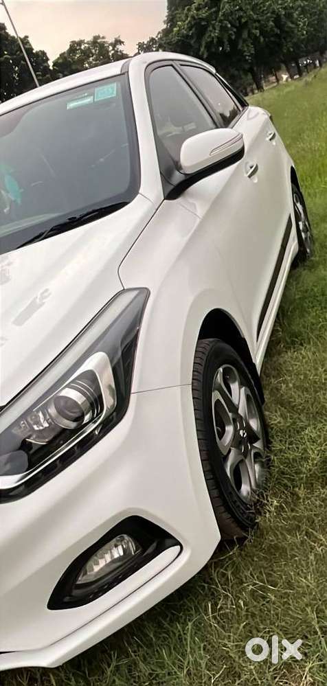 Hyundai Elite I20 Asta (o) 1.2 Mt, 2018, Petrol