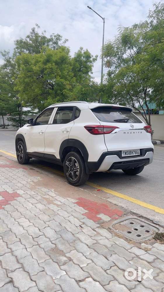 Nissan Magnite 1.0 Xv Premium Turbo (o), 2022, Petrol