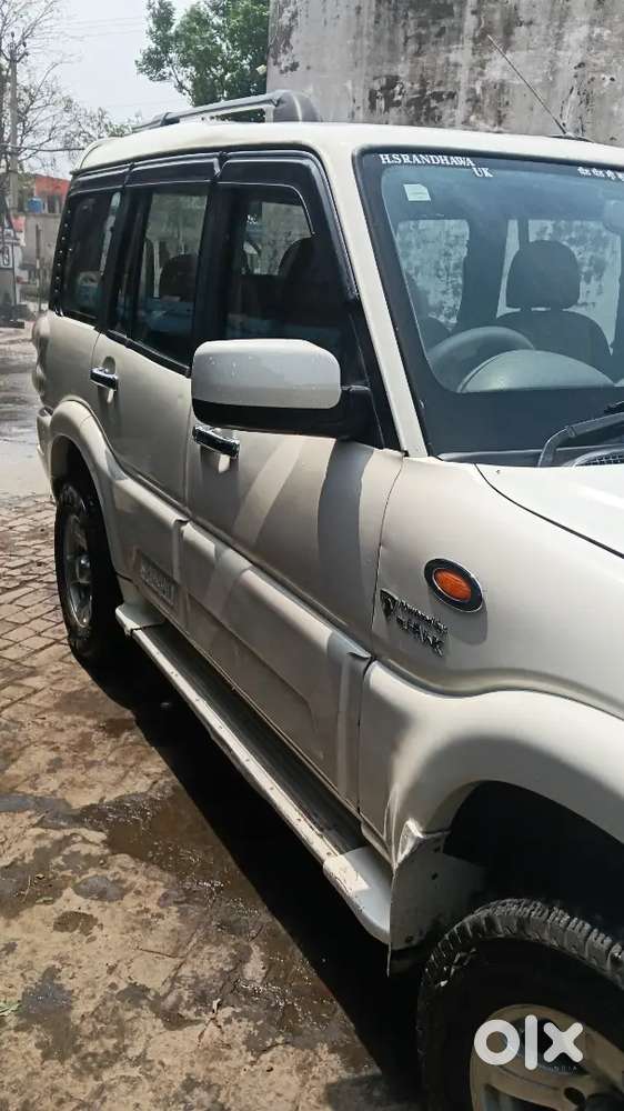 Mahindra Scorpio 2012