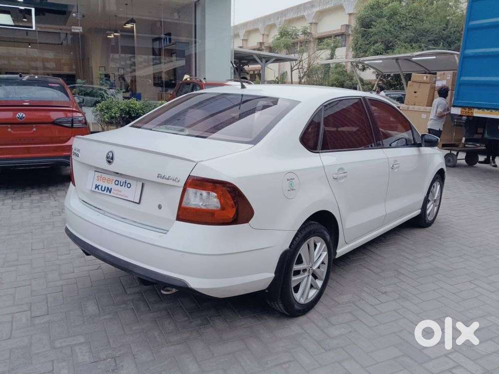 Skoda Rapid [2016-2021] 1.6 Mpi Style Plus, 2018, Petrol