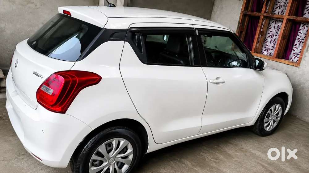 Maruti Suzuki Swift Petrol 2021