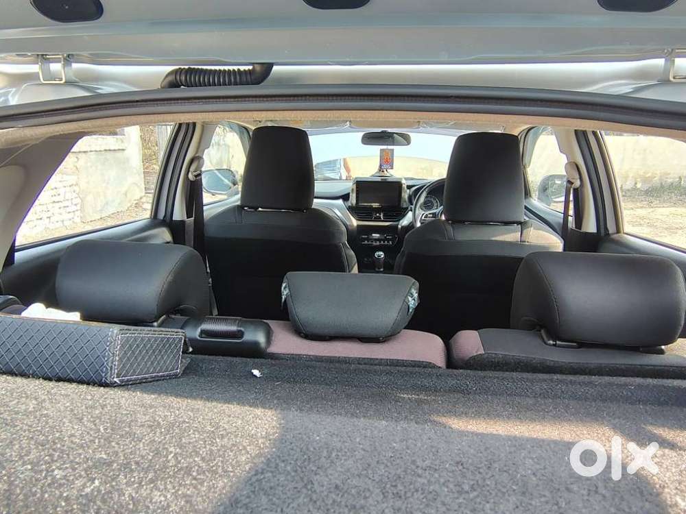 Maruti Suzuki Fronx Sigma 1.2 Mt, 2025, Petrol