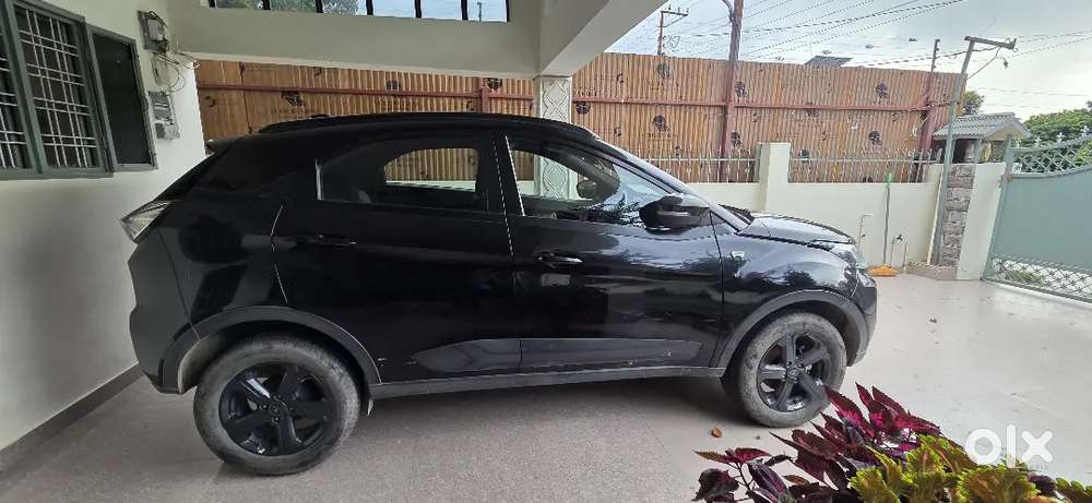 Tata Nexon Xza Plus Dark Edition - Petrol 2025 Registered