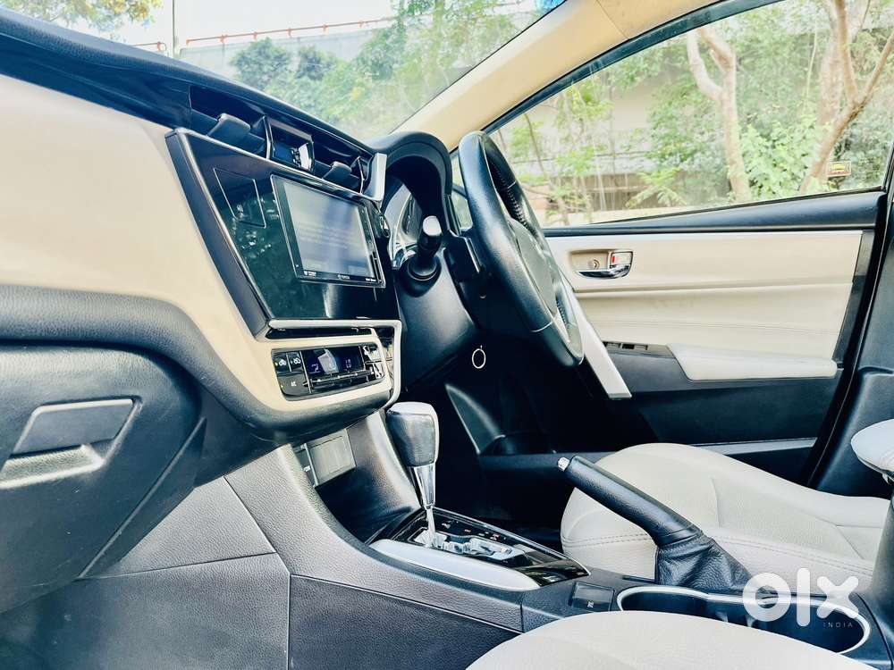 Toyota Corolla Altis 1.8 Vl Cvt, 2017, Petrol