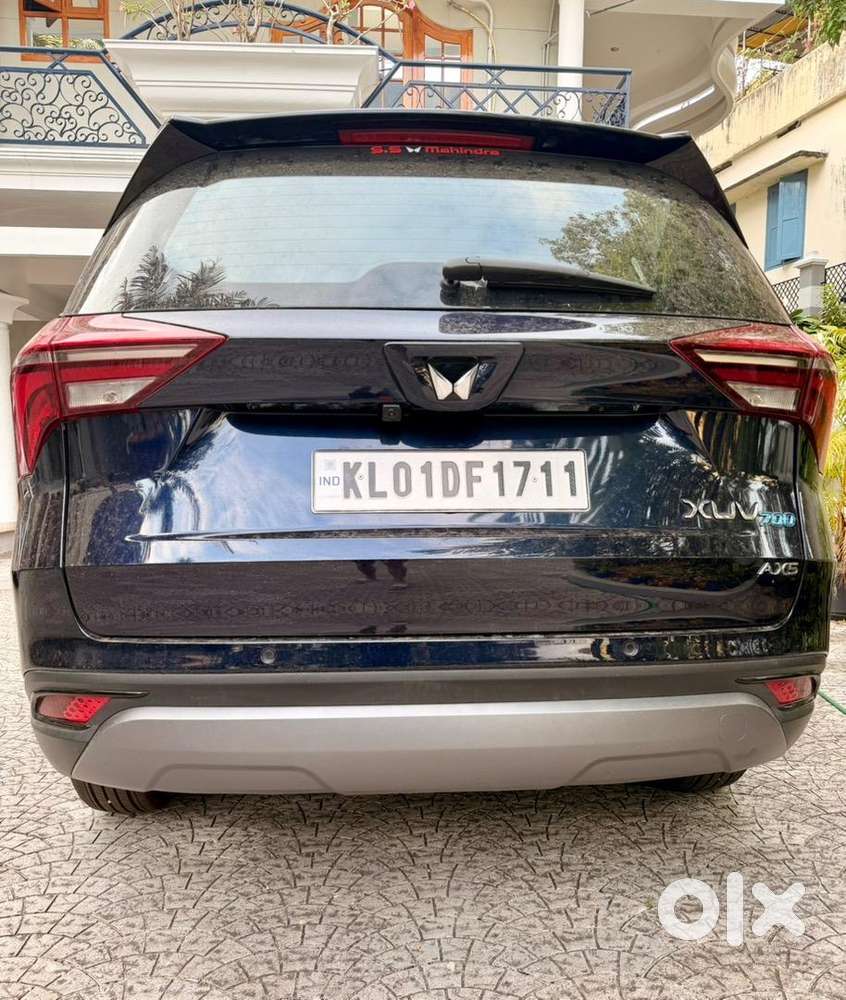 Mahindra Xuv700 Ax5 Auto 7 Seater   ~ 4000 Km  Brand New Condition